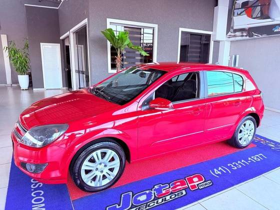 CHEVROLET VECTRA 2.0 MPFI GT HATCH 8V FLEX 4P MANUAL